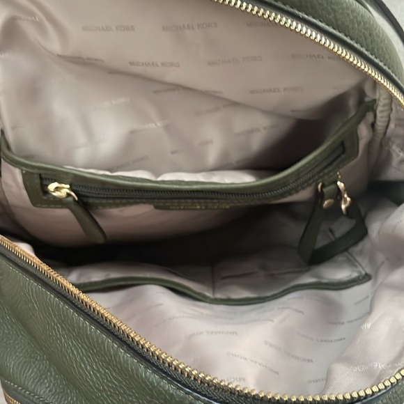 Michael Kors back pack - Picture 3 of 3